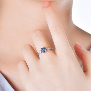 Nhẫn bạc 925 mới, đá quý <span class=keywords><strong>Alexandrite</strong></span> nhân tạo cắt tròn, kiểu dáng cổ điển, thanh lịch dành cho nữ, trang sức định mệnh - Product Image 3