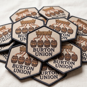 Écusson brodé personnalisé Hexagon Burton Union Maritime Whaling Cooperage Equipment, fabricant sur mesure - Product Image 1