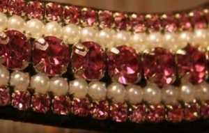 Diadema de cuero Rub International 7860B de lujo con incrustaciones de perlas y diamantes de imitación rosas, forma ondulada, cómoda, tamaño personalizado - Product Image 5