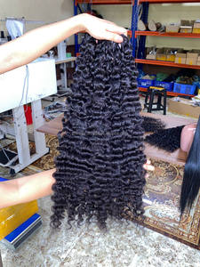 Extensiones de Cabello Humano Rizado Brasileño 9A/10A, 100% Cabello Virgen Remy con Punta en Espiral 3C4A, Color Negro Natural, Modelo Body - Product Image 4