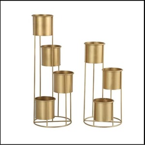 Jardinière géométrique unique en métal pour intérieurs design, support de pot décoratif artisanal en métal avec détails artistiques - Product Image 4