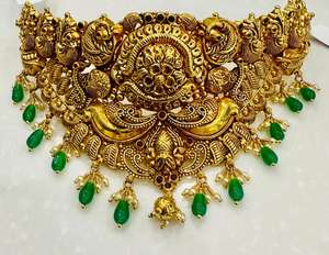 Collier ras du cou antique style temple, motif déesse Lakshmi et paon, avec gouttes de perles vertes, tenue de mariée ethnique traditionnelle - Product Image 2