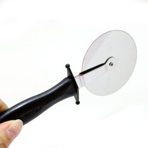 Stocked Compact Stainless Steel Non-Slip Pizza <b>Cutter</b> Wheel 6.8cm Safety Guard Kitchen Dough Slicer Home Bakery - Product Image 5