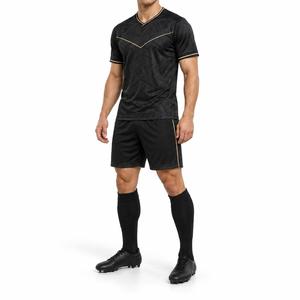 ชุดยูนิฟอร์มฟุตบอลระดับพรีเมียม เสื้อและกางเกงขาสั้นแบบซับลิเมชั่น ระบายอากาศได้ดี แห้งเร็ว ชุดกีฬาสำหรับทีม - Product Image 3