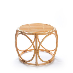 Taburetes de ratán hechos a mano, puf natural, otomanas elegantes en varios tamaños para mostrador y sofá. - Product Image 1