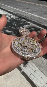 CONCEPTION Colgante Redondo Chapado en Oro y Rodio con Letra, Collar Personalizado para Fiesta Hip Hop, Joyería con Logotipo y Nombre Personalizados - Product Image 3