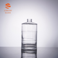 Bouteille en verre cylindrique à joint en bambou de 750 ml, bouteille en verre vide, adaptée à l'emballage de liqueurs, de whisky et de vin de fruits