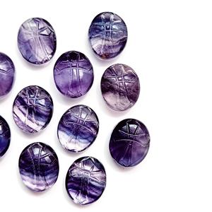 Perles de pierre précieuse lisse en forme de croix sacrée sculptée à la main pour la fabrication de bijoux Charmes en fluorite Prix de gros en vrac - Product Image 3