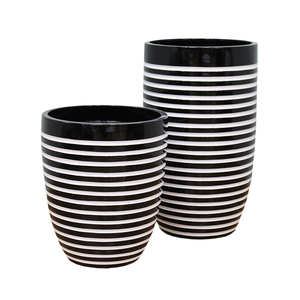 Ventes Flash : Pots en Fibre de Verre en Gros Directement de l'Usine Vietnamienne pour Plantes - Product Image 1