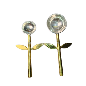Cucharas Medidoras Elegantes con Diseño de Tallo de Flor en Tono Dorado, Cucharas de Té y Café con Mango de Hoja con Acabado de Latón Creativo para una Cocina de Lujo - Product Image 1