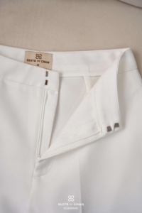 Pantalon large évasé taille haute blanc pour femme, coupe ajustée, élégant, pour le bureau ou décontracté, en polyester et élasthanne ALVA - Product Image 6