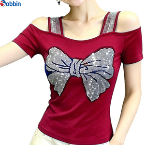 Haut court personnalisé pour femme, noir, à sequins et nœud, style épaules dénudées, coupe ajustée, manches courtes, style doux, printemps-été - Product Image 5