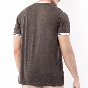 เสื้อยืดคอกลมแขนสั้นผู้ชายผ้าฝ้าย 100% สีทูโทน สกรีนโลโก้ด้านหน้าตามแบบ OEM ระบายอากาศได้ดี แห้งเร็ว เหมาะสำหรับออกกำลังกาย - Product Image 5