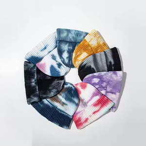 Gorro de Punto Acrílico Puro con Estampado Tie Dye, Gorro Cálido para Unisex con Diseño a Cuadros - Product Image 1