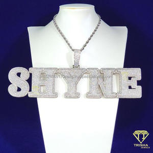 Pendentif personnalisé « SHYNE » serti de diamants de laboratoire, collier hip-hop plaqué or, bijoux de luxe pour homme - Product Image 1