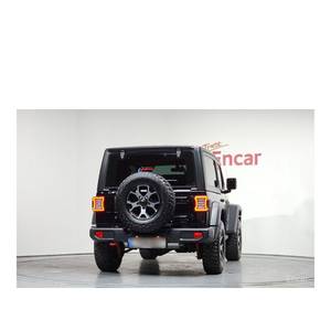 Jeep Wrangler 2.0 Rubicon 2 Puertas, Modelo Junio 2023, con 26,181 km, Caja de Cambios Automática, Asientos de Cuero, Cámara Trasera - Product Image 3
