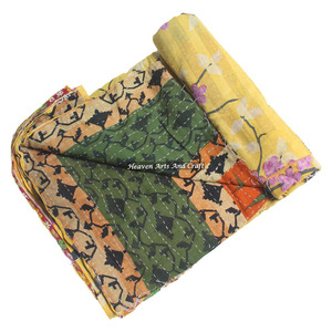 Reversible Kantha <b>Quilt</b> Indian Reversible Hand Stitched Heavy <b>Throw</b> Old Sari Blanket Patch Work Heavy 3 To 5 Layers Kantha <b>Quilt</b> - Product Image 4