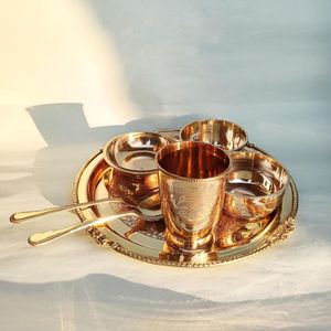 Juego de vajilla de latón oriental con detalles de líneas finas para decoración de bodas, juego de vajilla tradicional de latón grabado. - Product Image 4