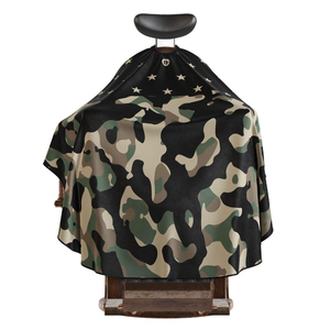 HYSAF APPARELS CO Capa de Peluquería Profesional Negra Ajustable con Logotipo Personalizado, Resistente al Agua, de Poliéster - Product Image 3