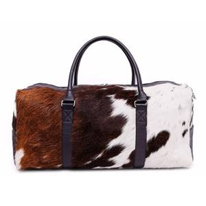 Sac de voyage en cuir de vachette noir et blanc, rectangulaire, avec fermeture éclair, poignée supérieure, tendance, pour homme, capacité 77L, résistant à l'eau - Product Image 4