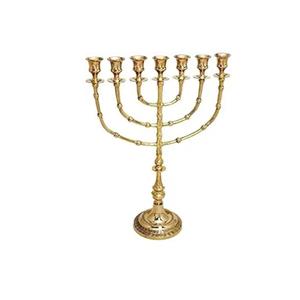Menorah de latón de 7 ramas, marca Salomon's Menorah, hermoso candelabro de latón resistente para el hogar. - Product Image 5