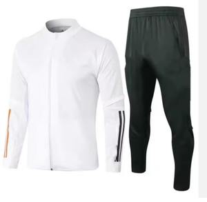 Survêtement de sport pour homme en jersey de laine/viscose avec impression numérique - Product Image 1