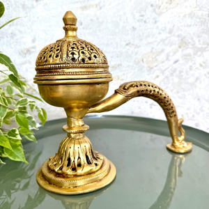 Latest Design Handmade Brass Incense <b>Burner</b> With Dragon Handle Antique Gold Finished Tabletop Usage Home <b>Fragrance</b> <b>Burner</b> Decors - Product Image 1