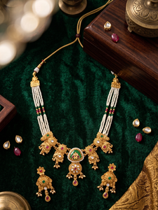 DIVYORO Parure Collier et Boucles d'Oreilles Traditionnelle Florale Émeraude Royale Plaqué Or Cuivre Laiton pour Femme Mariage Cérémonie Fête - Product Image 1