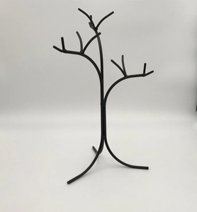 Présentoir à bijoux artistique en forme d'arbre avec crochets en forme de branches, support pour colliers et bracelets, design autoportant et peu encombrant - Product Image 3