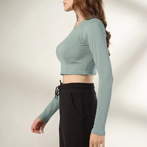 Camiseta Corta de Manga Larga para Mujer, Personalizada con Logotipo, Ajustada, Transpirable, de Algodón y Fibra de Bambú, Elegante y Moderna - Product Image 3