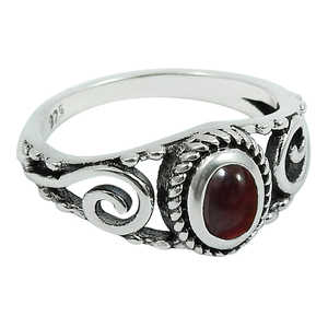 Bague pour femme en argent sterling massif 925 avec pierre précieuse grenat rouge naturel taille ovale, magnifique bijou semi-précieux, vente en gros, style bohème - Product Image 1