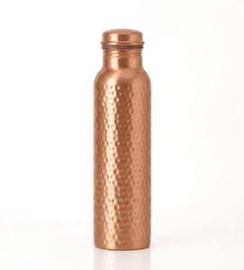 Botella de Agua de Cobre Sólido Premium con Acabado Martillado, Recipiente Metálico Sostenible y a Prueba de Fugas para Venta al por Mayor - Product Image 5