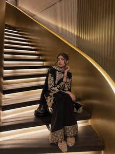 Ensemble Anarkali brodé noir pour femme avec pantalon palazzo, tenue traditionnelle indienne et pakistanaise pour mariage, coupe ample, longueur au sol - Product Image 5
