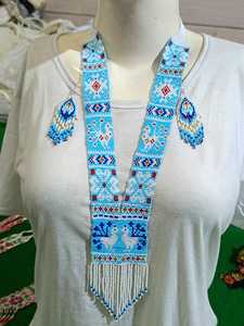 Conjunto de collares de cuentas de vidrio hechas a mano y coloridas para colección de joyería de moda para bodas y festivales étnicos. - Product Image 1