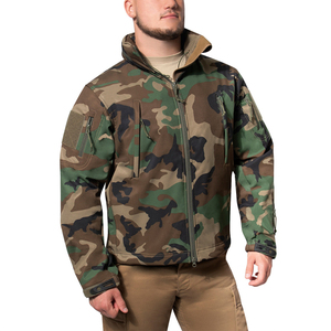 Veste de chasse imperméable de haute qualité en tissu softshell camouflage pour hommes, idéale pour la pêche, la randonnée et les activités tactiques - Product Image 4