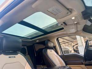 Ford F450 Limited Usado del 2021 - Product Image 5