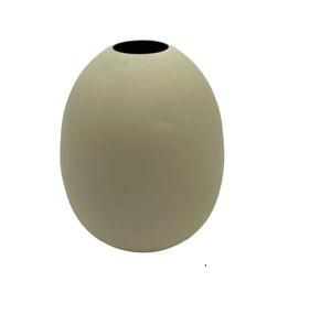 Céramique à finition mate en gros directement de l'usine |   Vase de bureau ovale créatif |   Vase à fleurs de table personnalisé pour la décoration d'hôtels et de bureaux - Product Image 1