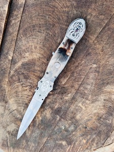 Cuchillo de bolsillo plegable de acero de Damasco hecho a mano con mango de madera y funda de cuero, cuchillos de supervivencia al por mayor, Pasha Enterprises - Product Image 5