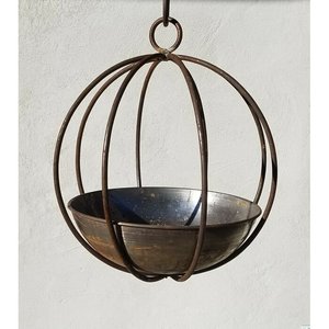 Support de plante suspendu en fer avec des détails élégants d'inspiration naturelle pour la décoration de patio et de jardin - Product Image 6