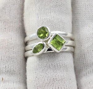 Natural Peridot Multi Stone Silver <b>Ring</b> 925 Sterling Silver Handmade Leaf Design <b>Green</b> Gemstone Statement <b>Ring</b> - Product Image 3