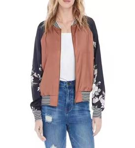 Chaqueta informal de mujer de moda de calle alta de béisbol Letterman satén Varsity personalizado impreso directamente de fábrica precio barato - Product Image 2