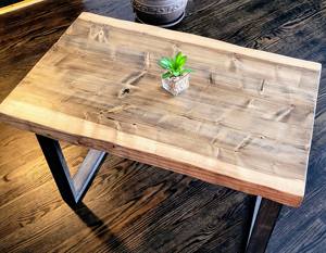 Mesa de Centro de Madera Sólida con Acabado Natural y Patas de Metal, Mueble Elegante para Decoración de Sala de Estar Moderna - Product Image 4