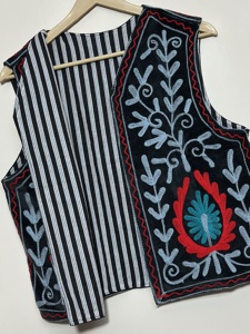 Sleeveless <b>Women's</b> Vest <b>Waistcoat</b> Hand Embroidered Suzani Floral Pattern Breathable 100% Cotton Velvet Vintage Look Regular Boho - Product Image 6