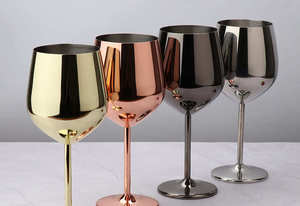 Flûte à champagne artisanale en cuivre avec bol conique élégant, tige fine et finition métallique polie pour des célébrations raffinées - Product Image 2