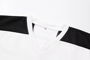 Maillot de hockey sur glace personnalisé 100 % polyester, haute qualité, respirant, anti-humidité, imprimé par transfert thermique, col en V, manches longues - Product Image 5