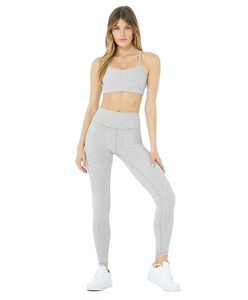 Ropa de yoga y fitness para mujer, conjuntos de ropa de yoga de alta calidad hechos a medida, sujetador y leggings de último diseño - Product Image 1