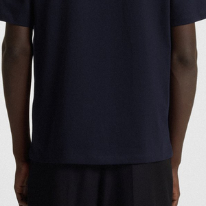 Camiseta Casual de Moda Urbana para Hombre con Diseño de Logotipo Personalizado, Color Sólido, Material de Alta Calidad y Mangas Cortas - Product Image 6