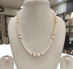 ชุดไข่มุกแท้คุณภาพดีมีสไตล์ชุดสร้อยคอ Mala พร้อมต่างหูคอลเลกชันสำหรับผู้หญิงและเด็กผู้หญิงสำหรับงานแต่งงาน - Product Image 1