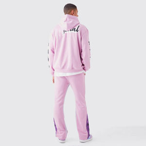 Chándal con estampado Puff Print para hombre, totalmente personalizado, estilo perfecto, precio razonable, mejores diseños, chándal con estampado Puff Print ligero. - Product Image 3