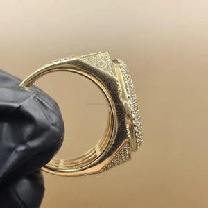 Anillo de compromiso y boda de moissanita con corte brillante, estilo Hip Hop, de plata de ley chapada en oro, con diseño de trébol y racimo, regalo de compromiso - Product Image 1